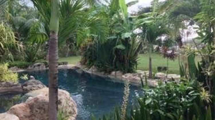 Sweetfield Manor Historic Inn & B&B Pool