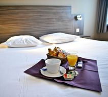 Hotel Loreak Room