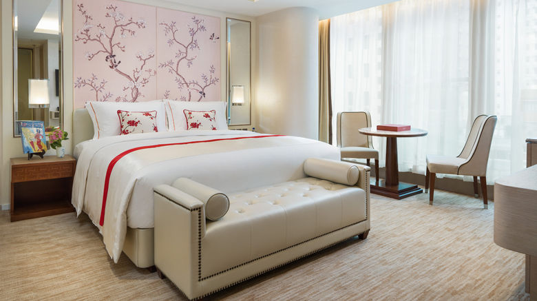 <b>The Pottinger Hong Kong Room</b>. Images powered by <a href="https://www.leonardoworldwide.com/" title="Leonardo Worldwide" target="_blank">Leonardo</a>.