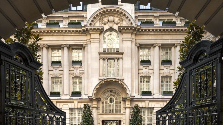 <b>Rosewood London Exterior</b>. Images powered by <a href="https://www.leonardoworldwide.com/" title="Leonardo Worldwide" target="_blank">Leonardo</a>.