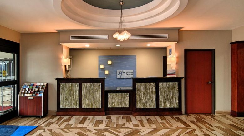 <b>Holiday Inn Express & Suites Lobby</b>. Images powered by <a href="https://www.leonardoworldwide.com/" title="Leonardo Worldwide" target="_blank">Leonardo</a>.