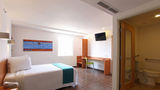 One Villahermosa Centro Room