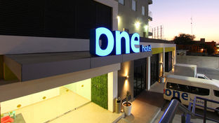 One La Paz