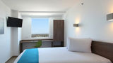 <b>One La Paz Room</b>. Images powered by <a href="https://www.leonardoworldwide.com/" title="Leonardo Worldwide" target="_blank">Leonardo</a>.