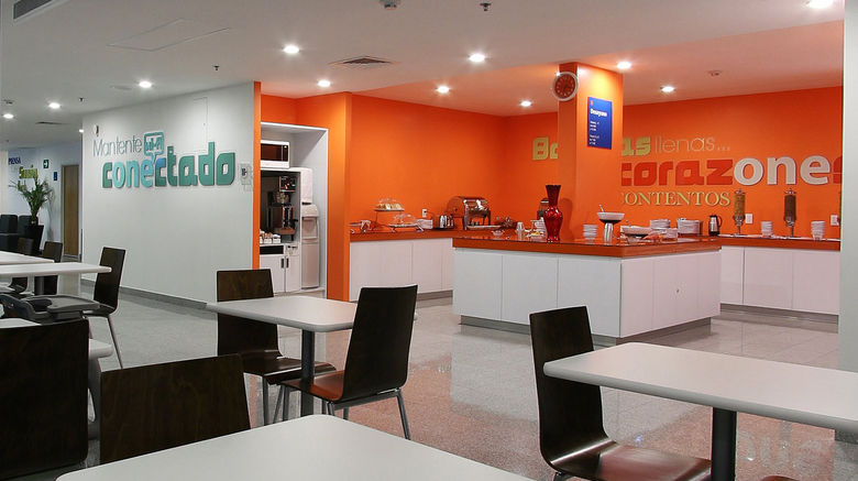 <b>One Guadalajara Periferico Poniente Restaurant</b>. Images powered by <a href="https://www.leonardoworldwide.com/" title="Leonardo Worldwide" target="_blank">Leonardo</a>.