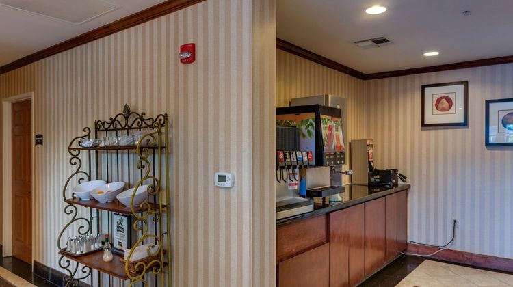 Staybridge Suites Austin Airport Restaurant
