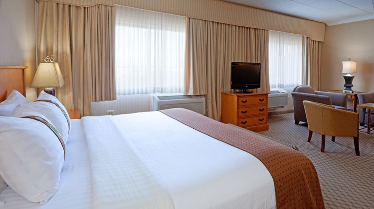 Holiday Inn Philadelphia S - Swedesboro Suite