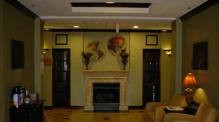 Holiday Inn Express & Suites Athens Lobby