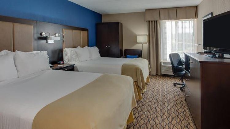 Holiday Inn Express Hunt Valley Room