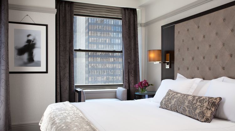 WestHouse Hotel New York Suite