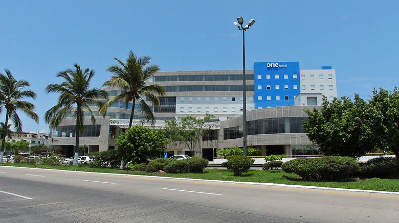 <b>One Puerto Vallarta Aeropuerto Exterior</b>. Images powered by <a href="https://www.leonardoworldwide.com/" title="Leonardo Worldwide" target="_blank">Leonardo</a>.