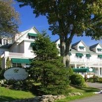 Spruce Point Inn Resort