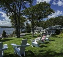 Spruce Point Inn Resort Exterior