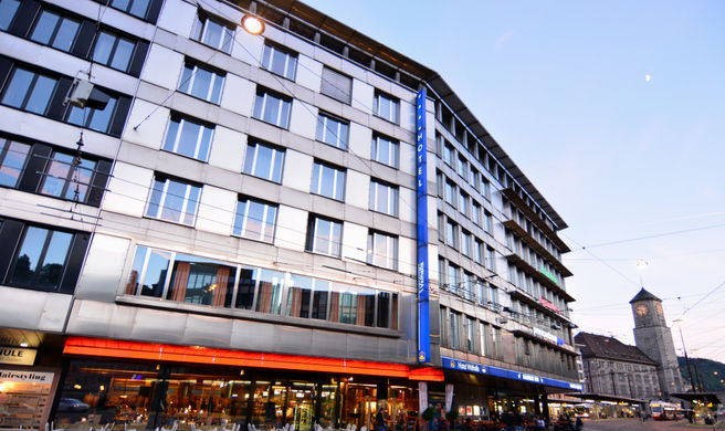 Hotel Walhalla Exterior