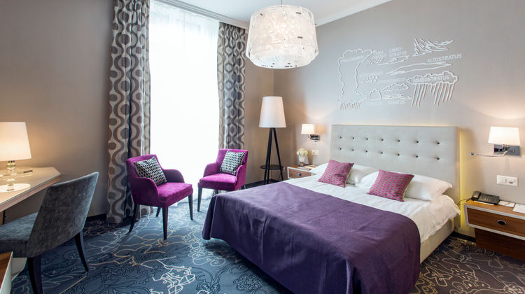 Hotel Schweizerhof Luzern Room