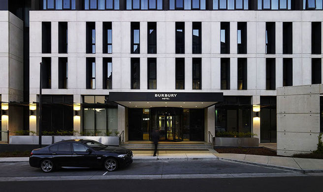 Burbury Hotel Exterior