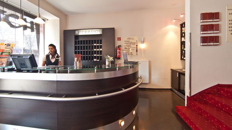 <b>Hotel Terminus Lobby</b>. Images powered by <a href="https://www.leonardoworldwide.com/" title="Leonardo Worldwide" target="_blank">Leonardo</a>.