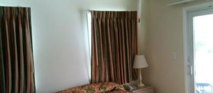Madison Avenue Beach Club Room