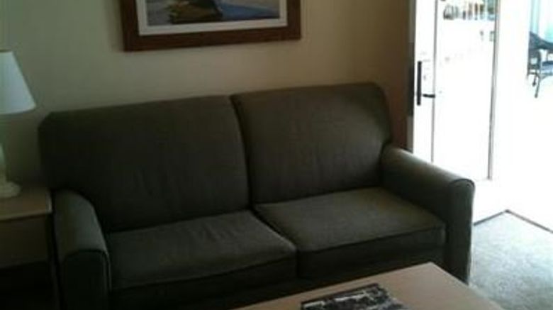 <b>Madison Avenue Beach Club Room</b>. Images powered by <a href="https://www.leonardoworldwide.com/" title="Leonardo Worldwide" target="_blank">Leonardo</a>.