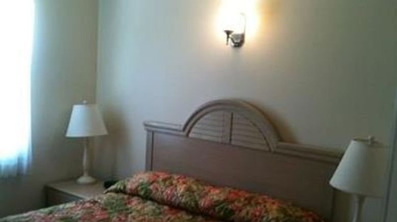<b>Madison Avenue Beach Club Room</b>. Images powered by <a href="https://www.leonardoworldwide.com/" title="Leonardo Worldwide" target="_blank">Leonardo</a>.