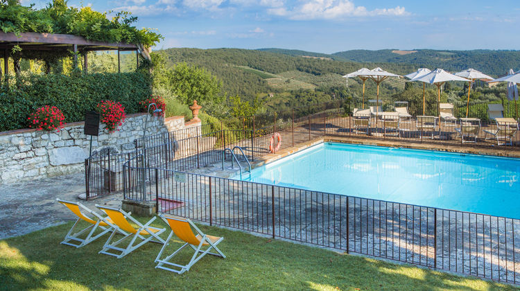Relais Vignale Pool