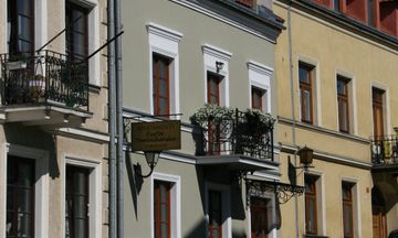Dpminican Gate Apartments