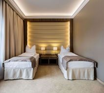Elektor Hotel Room