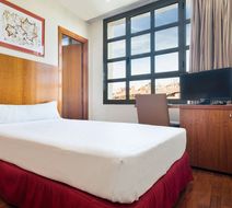 Hotel Aranea Room