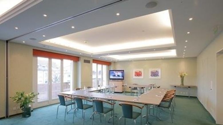 <b>Astra Hotel Vevey Meeting</b>. Images powered by <a href="https://www.leonardoworldwide.com/" title="Leonardo Worldwide" target="_blank">Leonardo</a>.