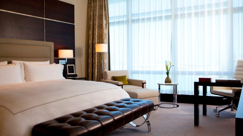 <b>Rosewood Abu Dhabi Suite</b>. Images powered by <a href="https://www.leonardoworldwide.com/" title="Leonardo Worldwide" target="_blank">Leonardo</a>.