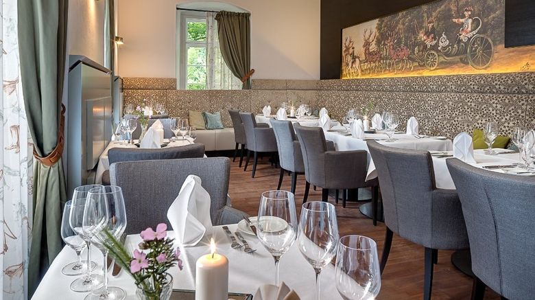 <b>Hotel Jagdschloss Kranichstein Restaurant</b>. Images powered by <a href="https://www.leonardoworldwide.com/" title="Leonardo Worldwide" target="_blank">Leonardo</a>.