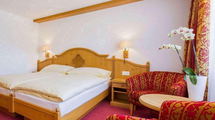 Excelsior Hotel Room