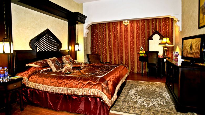<b>Arabian Courtyard Hotel & Spa Room</b>. Images powered by <a href="https://www.leonardoworldwide.com/" title="Leonardo Worldwide" target="_blank">Leonardo</a>.