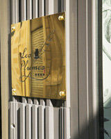 Les Plumes Hotel Paris