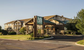 Kelly Inn & Suites