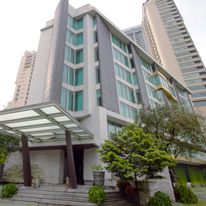 Maduzi Hotel Bangkok