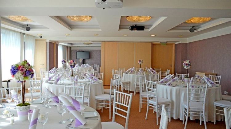Ambasador Hotel Meeting