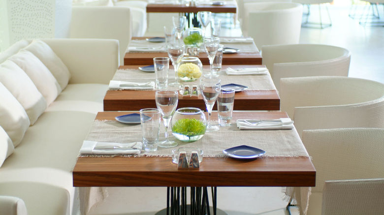 <b>Londa Beach Hotel Restaurant</b>. Images powered by <a href="https://www.leonardoworldwide.com/" title="Leonardo Worldwide" target="_blank">Leonardo</a>.