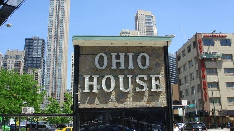 Ohio House Motel Exterior