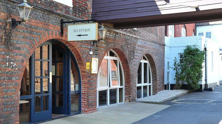 Red Lion Hotel Exterior