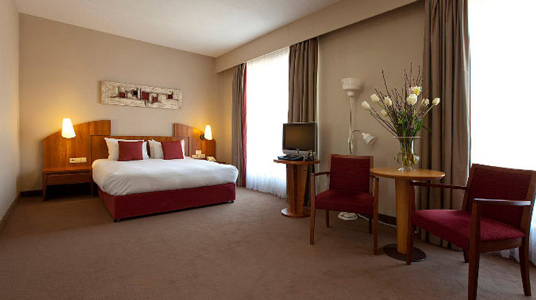 <b>Astoria Hotel Antwerp Room</b>. Images powered by <a href="https://www.leonardoworldwide.com/" title="Leonardo Worldwide" target="_blank">Leonardo</a>.