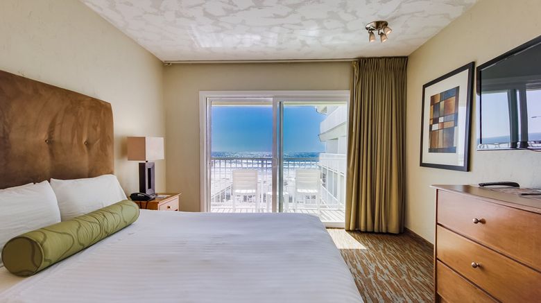 <b>Surfer Beach Hotel Room</b>. Images powered by <a href="https://www.leonardoworldwide.com/" title="Leonardo Worldwide" target="_blank">Leonardo</a>.