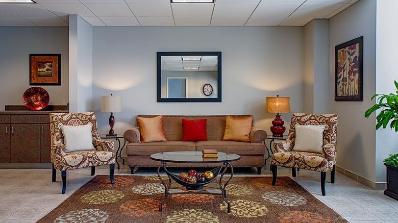 <b>Federal City Inn & Suites Lobby</b>. Images powered by <a href="https://www.leonardoworldwide.com/" title="Leonardo Worldwide" target="_blank">Leonardo</a>.