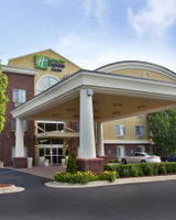 Holiday Inn Express & Suites Woodhaven