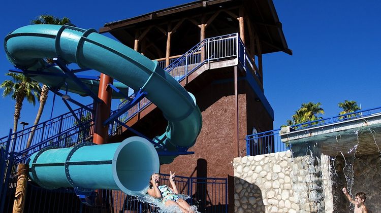 London Bridge Resort Pool