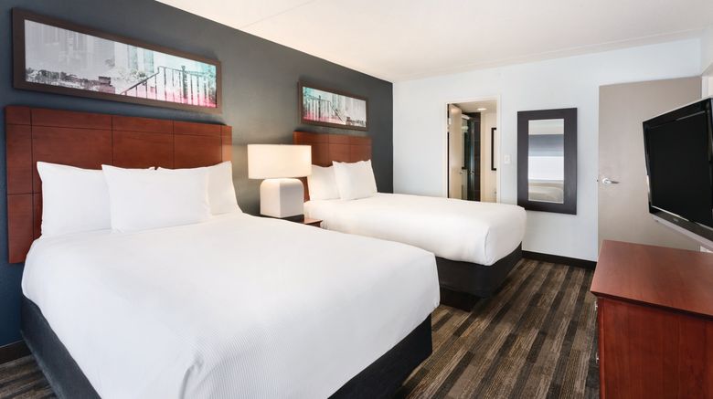<b>CLT Sky Suites Room</b>. Images powered by <a href="https://www.leonardoworldwide.com/" title="Leonardo Worldwide" target="_blank">Leonardo</a>.