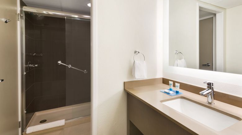 <b>TownePlace Suites Charlotte LoSo Airport Room</b>. Images powered by <a href="https://www.leonardoworldwide.com/" title="Leonardo Worldwide" target="_blank">Leonardo</a>.
