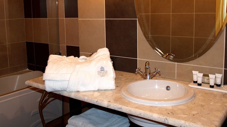 <b>Delphi Art Hotel Room</b>. Images powered by <a href="https://www.leonardoworldwide.com/" title="Leonardo Worldwide" target="_blank">Leonardo</a>.
