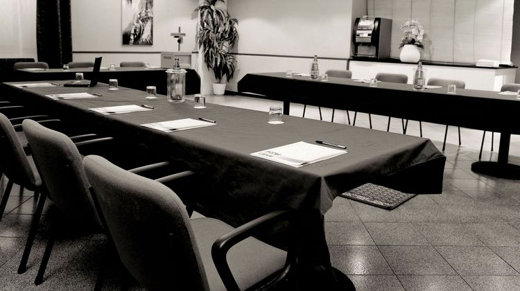 Green Hotel Meeting