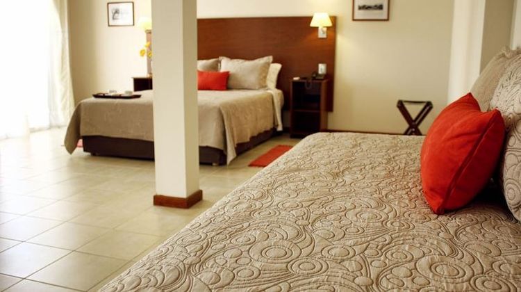DonSuites Apart Hotel Room
